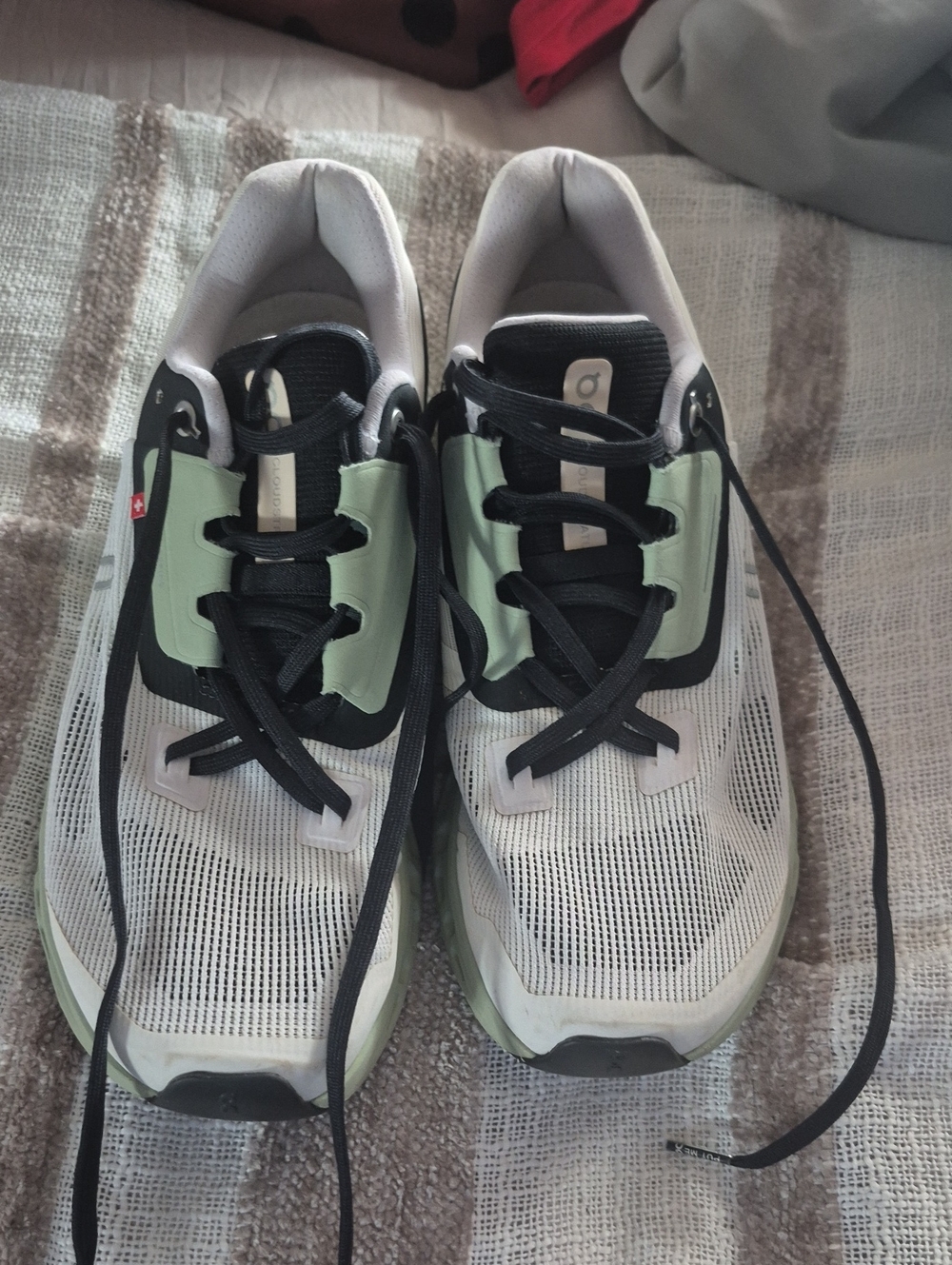 On Running Kids Mint Green, White & Black Sneakers
